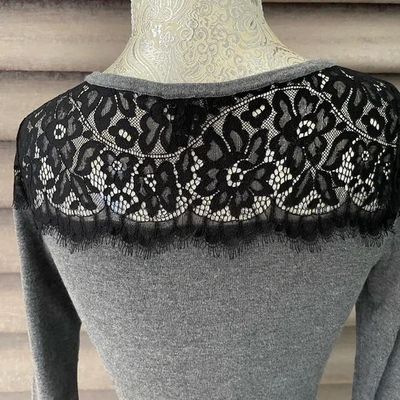 Express Sweater Gray Black Lace Trim 3/4 Sleeve Size XS - Picture 8 of 12